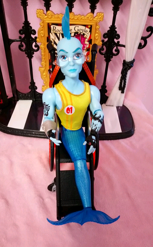 monster high finnegan